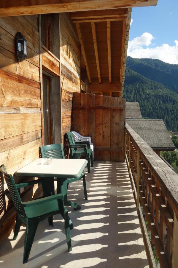 Balcons Du Soleil Sunny & Mountain Apartments By Alpvision Residences ヴェゾナ エクステリア 写真