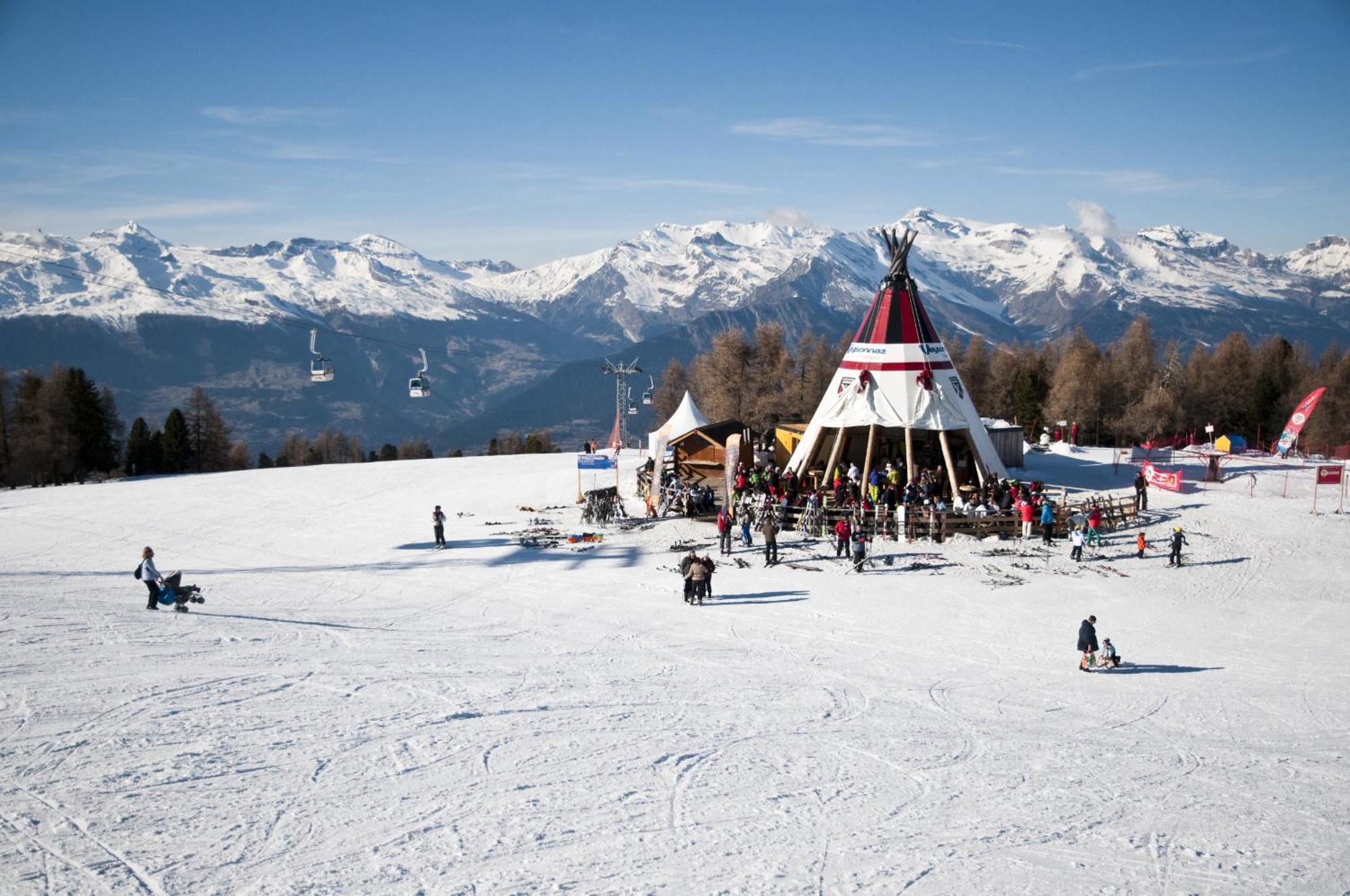 Balcons Du Soleil Sunny & Mountain Apartments By Alpvision Residences ヴェゾナ エクステリア 写真